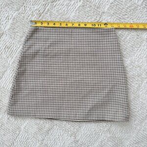 H&M Houndstooth Mini Skirt